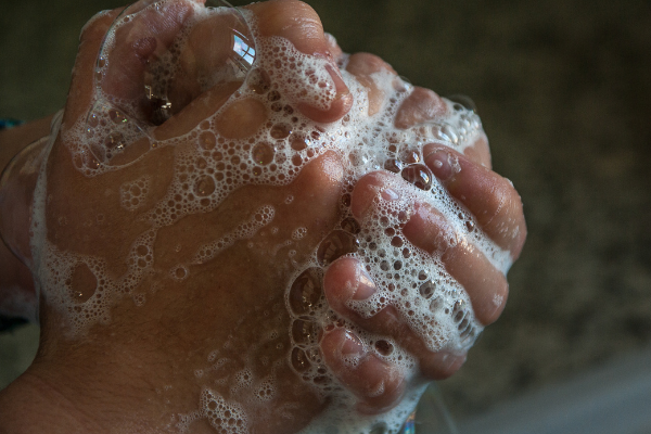 Photo of Higienizar…somente as mãos?
